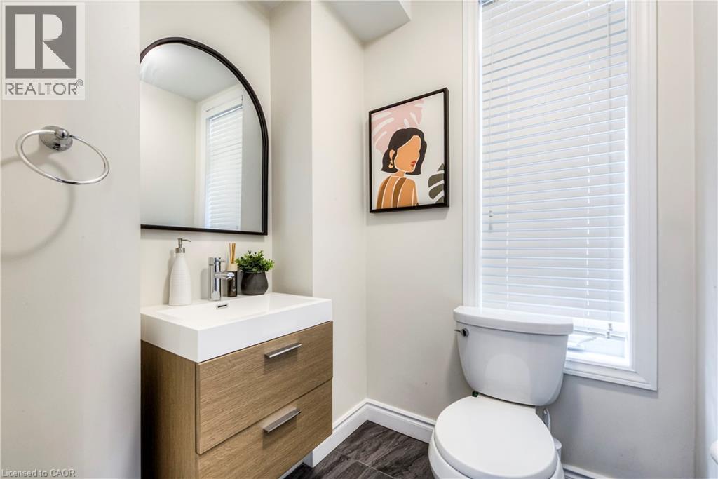 321 DALESFORD Road, Toronto, Ontario, M8Y1G8 — Photo 8