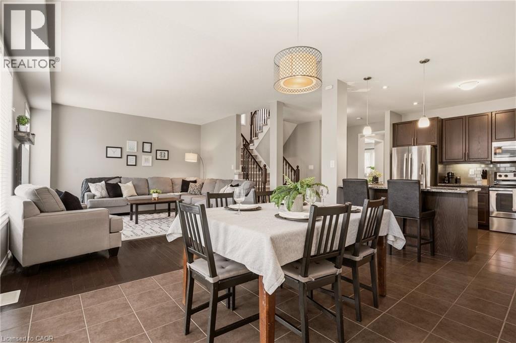 42 YAGER Drive, Binbrook, Ontario, L0R1C0 — Photo 15