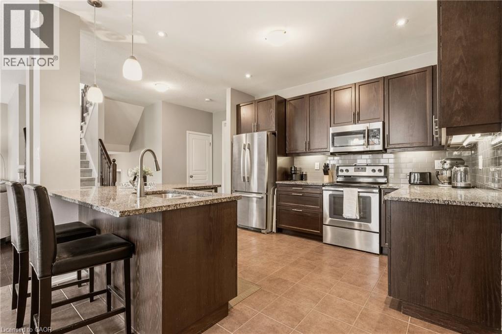 42 YAGER Drive, Binbrook, Ontario, L0R1C0 — Photo 19