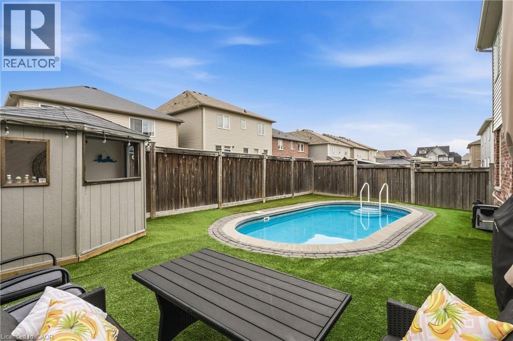 42 YAGER Drive, Binbrook, Ontario, L0R1C0 — Photo 45