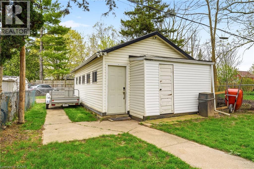 14 HOLME Street, Brantford, Ontario, N3T4Z6 — Photo 28
