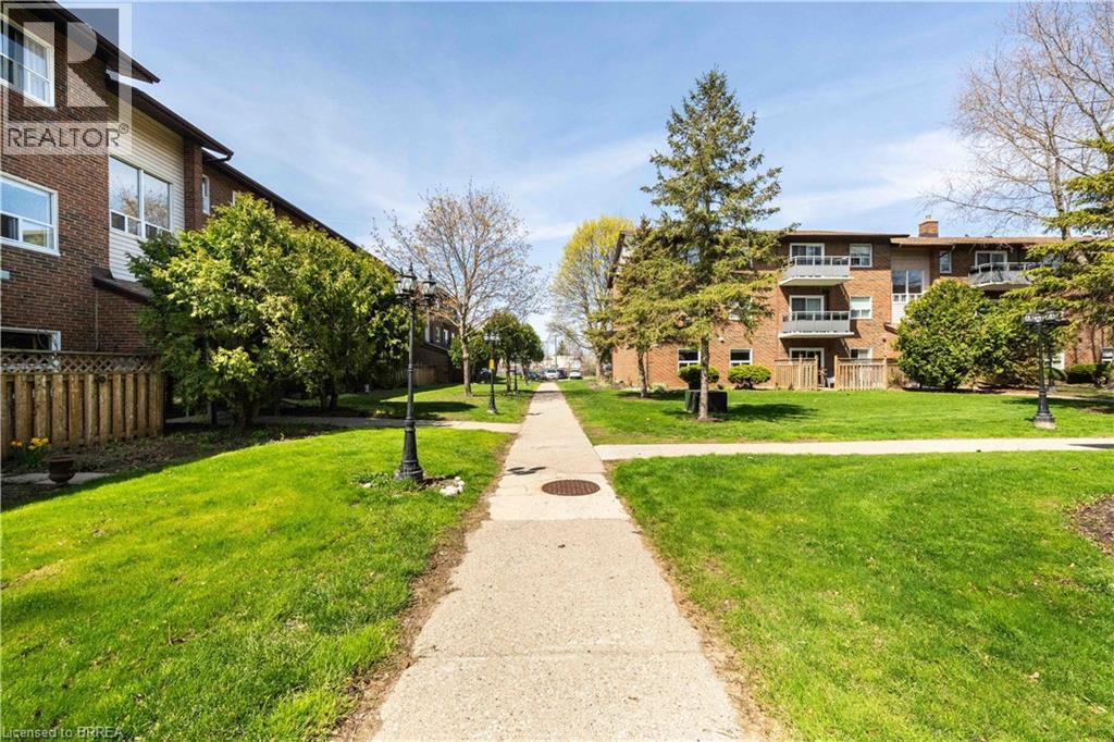608 GREY Street Unit# 4, Brantford, Ontario, N3S4Y1 — Photo 20