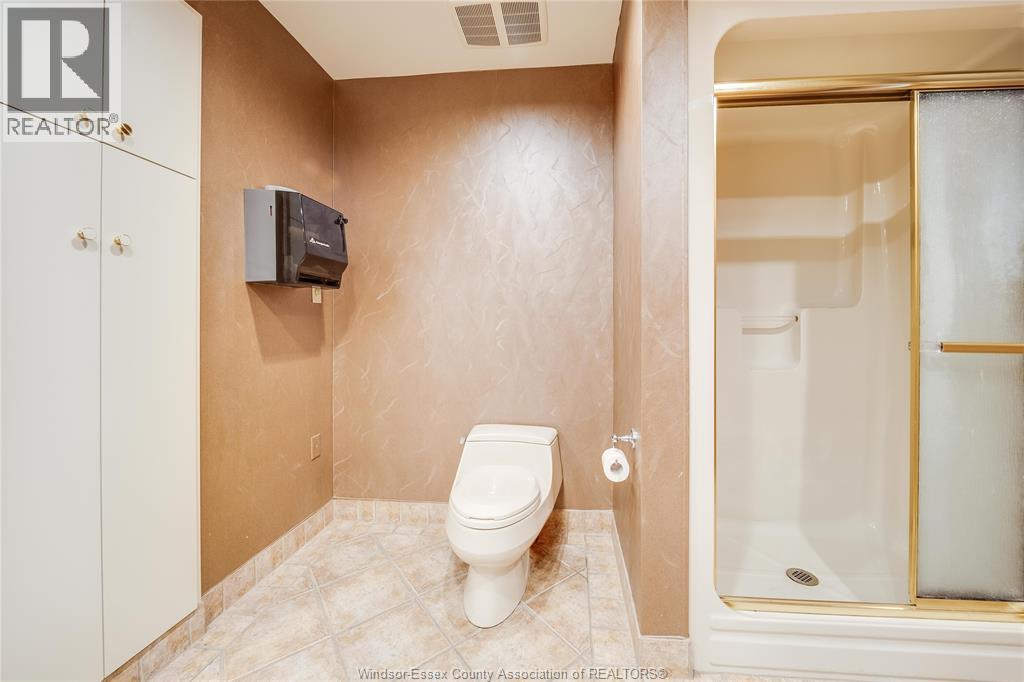 515 RIVERSIDE DRIVE West Unit# 104A, Windsor, Ontario — Photo 31