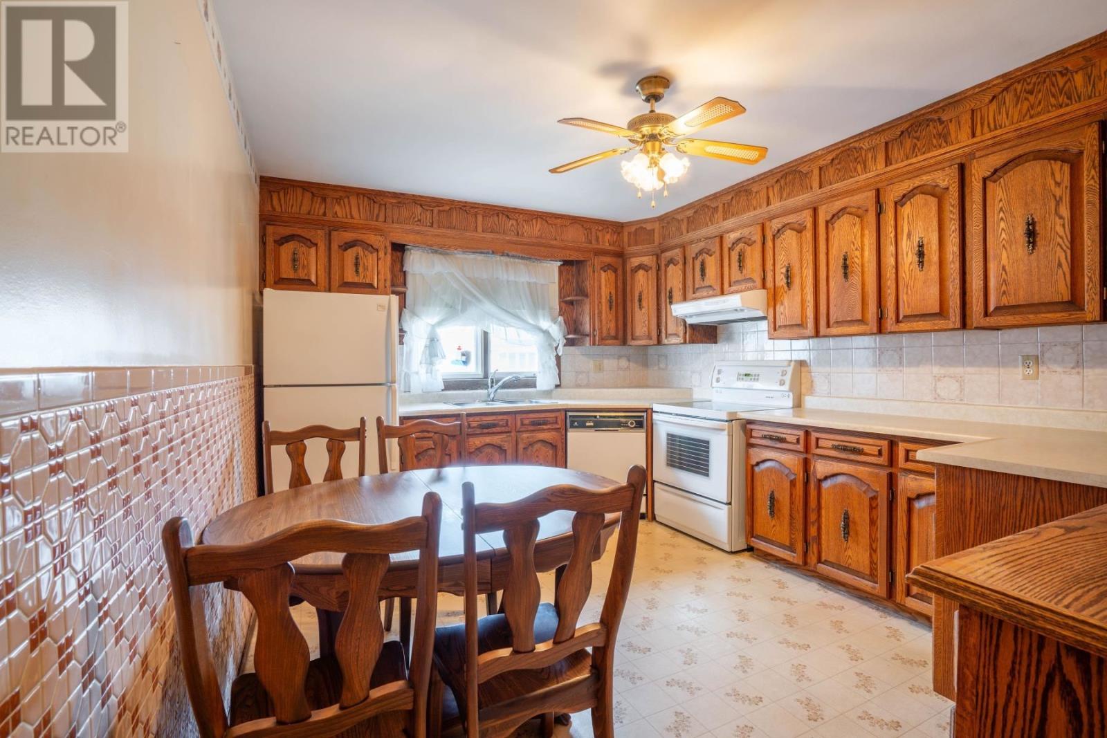 552 Sherbourne ST, Sault Ste. Marie, Ontario, P6C3X7 — Photo 9