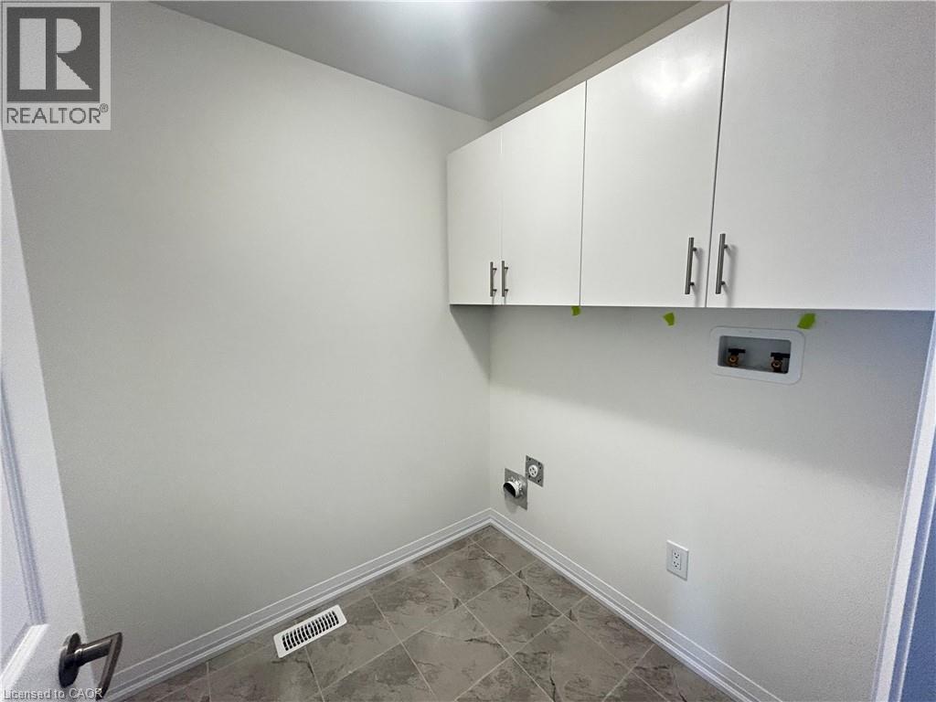 395 STARLIGHT Avenue, Breslau, Ontario, N0B1M0 — Photo 17