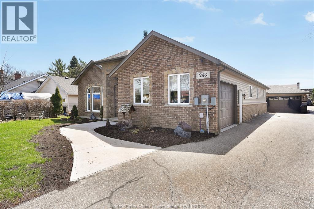 248 NOTRE DAME, Belle River, Ontario, N8L1K8 — Photo 2