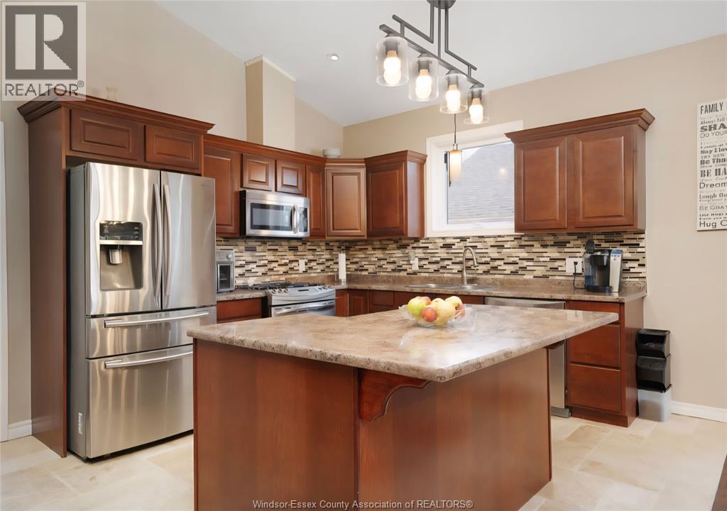 248 NOTRE DAME, Belle River, Ontario, N8L1K8 — Photo 6