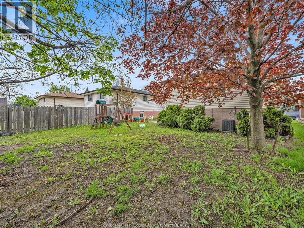 1493 AZALIA CRESCENT, Windsor, Ontario, N8W5C5 — Photo 13