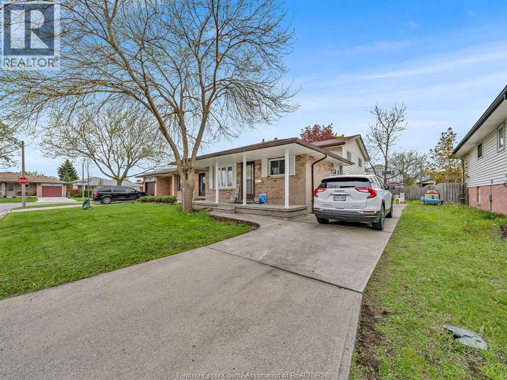 1493 AZALIA CRESCENT, Windsor, Ontario, N8W5C5 — Photo 5