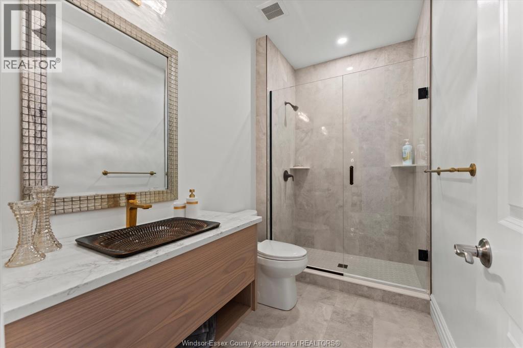 570 ORCHARD CRESCENT, Windsor, Ontario, N9E0B2 — Photo 20