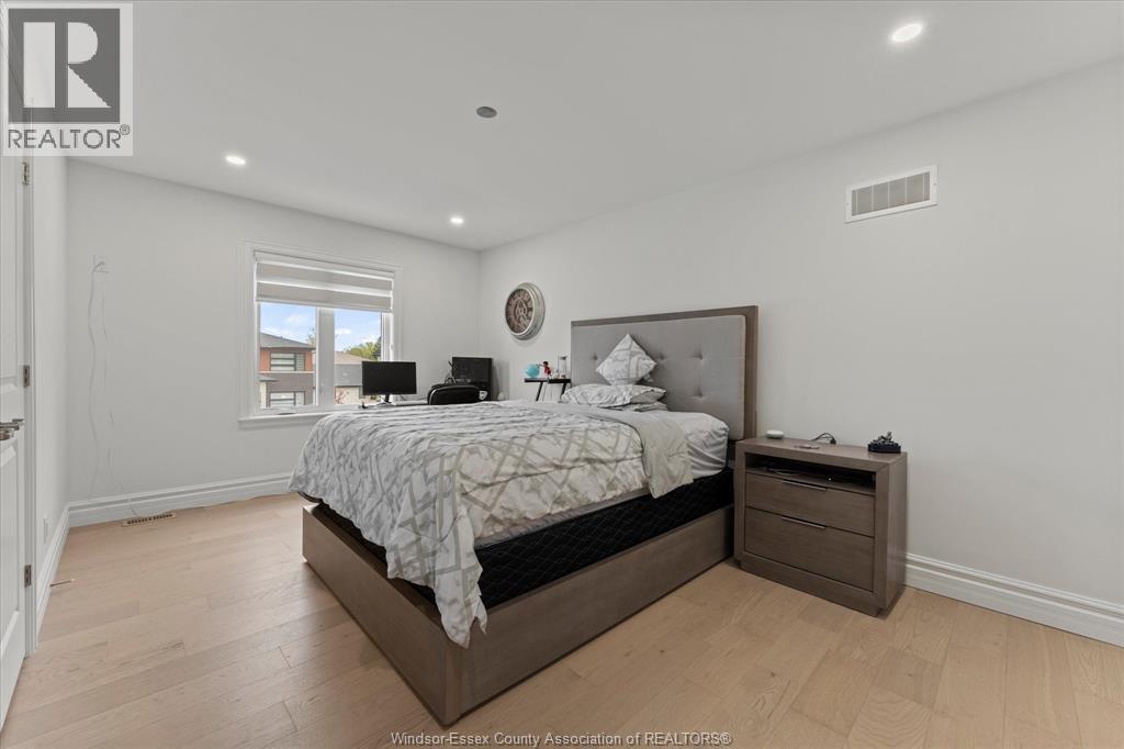 570 ORCHARD CRESCENT, Windsor, Ontario, N9E0B2 — Photo 29