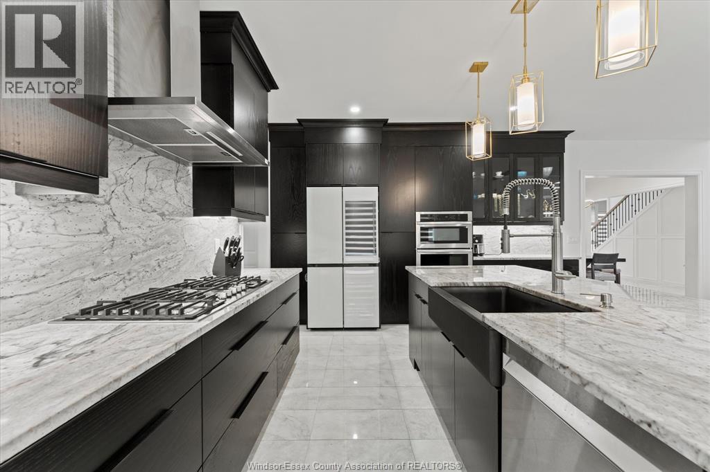 570 ORCHARD CRESCENT, Windsor, Ontario, N9E0B2 — Photo 8