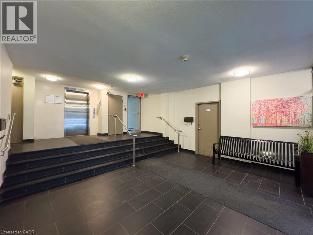 133 HERKIMER Street Unit# 904, Hamilton, Ontario, L8P2H3 — Photo 6
