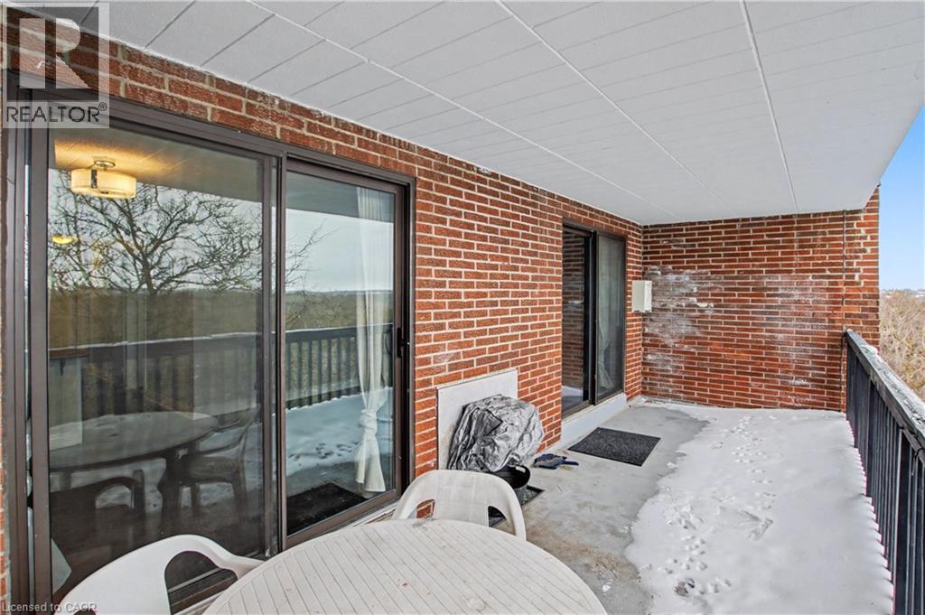 63 CONROY Crescent Unit# 52, Guelph, Ontario, N1G2V5 — Photo 19