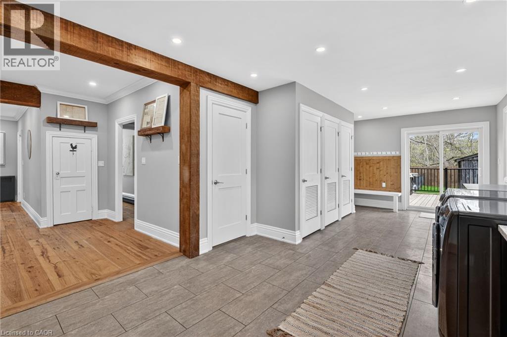 671 HARVEST Road, Dundas, Ontario, L9H5K3 — Photo 17