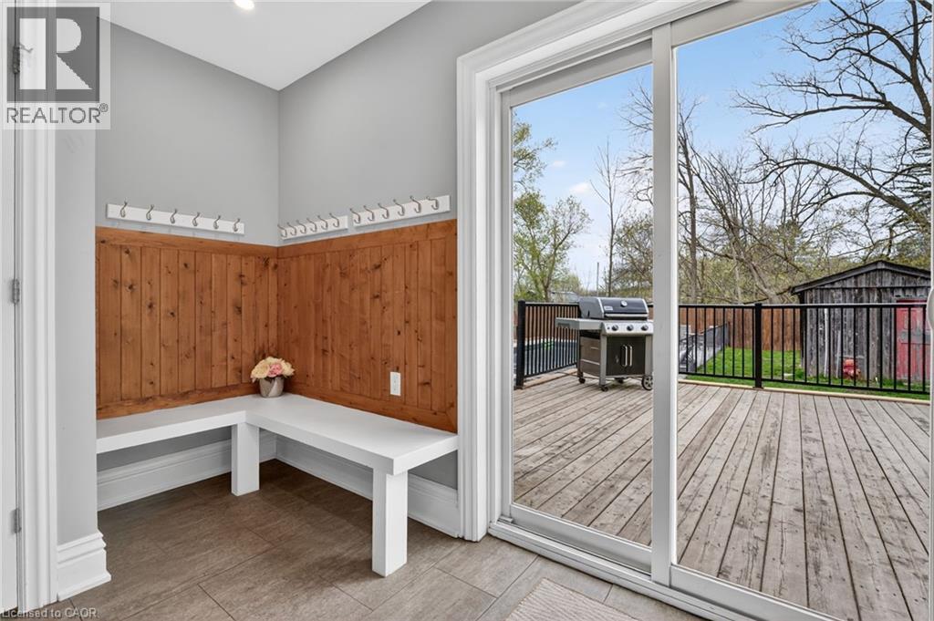 671 HARVEST Road, Dundas, Ontario, L9H5K3 — Photo 19