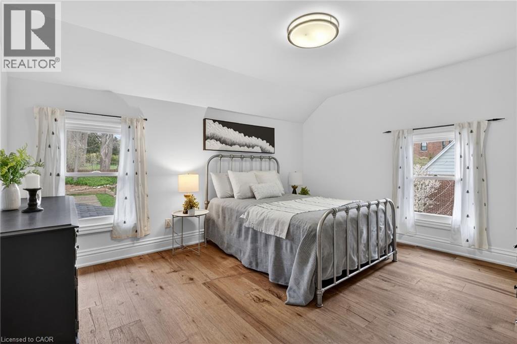 671 HARVEST Road, Dundas, Ontario, L9H5K3 — Photo 27