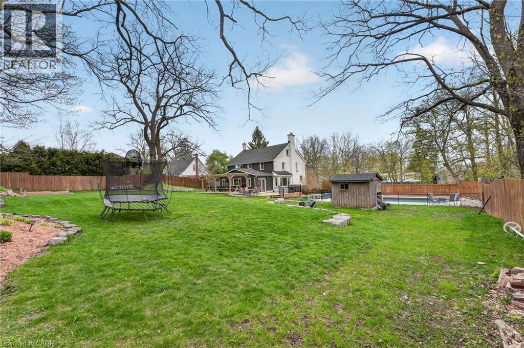 671 HARVEST Road, Dundas, Ontario, L9H5K3 — Photo 42