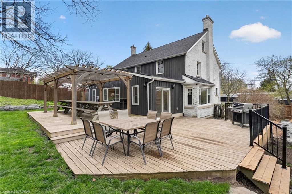 671 HARVEST Road, Dundas, Ontario, L9H5K3 — Photo 43