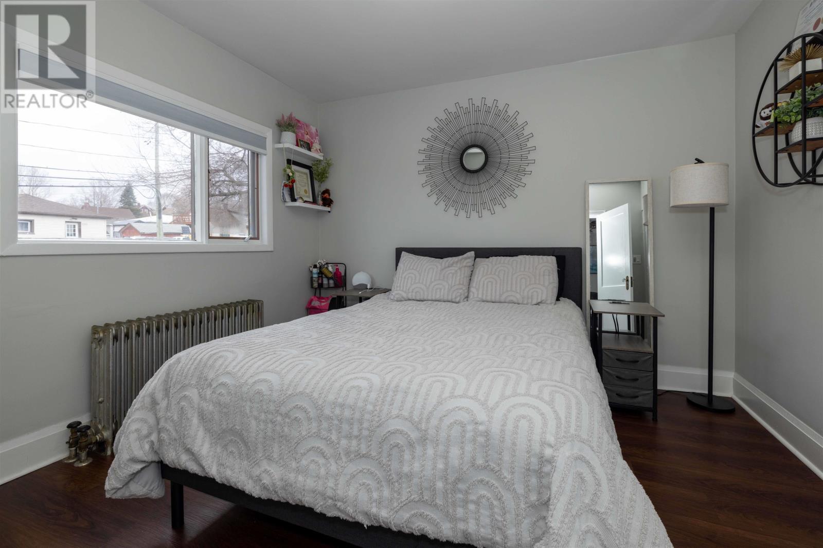 293 High St S, Thuder Bay, Ontario, P7B3K9 — Photo 7