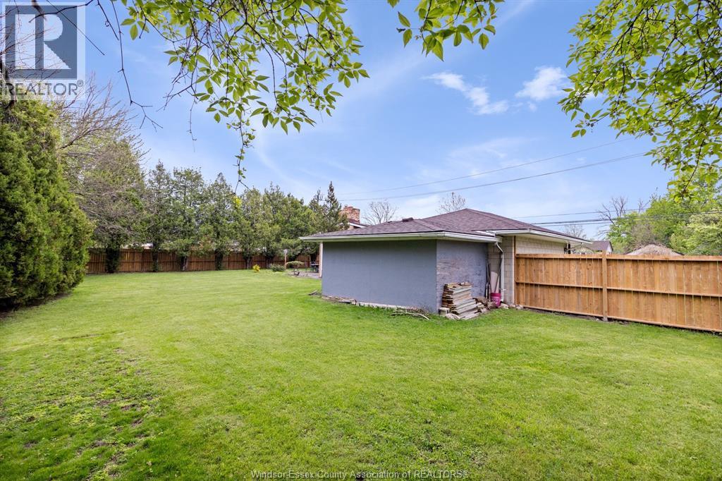 1400 TOTTEN, Windsor, Ontario, N9B1W9 — Photo 29