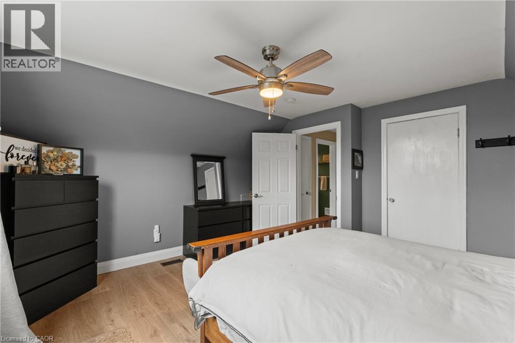 11 FERRARA Street, Hamilton, Ontario, L8T4C1 — Photo 24