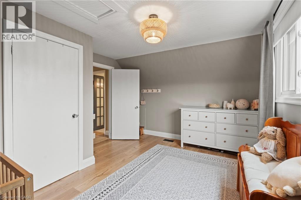 11 FERRARA Street, Hamilton, Ontario, L8T4C1 — Photo 26