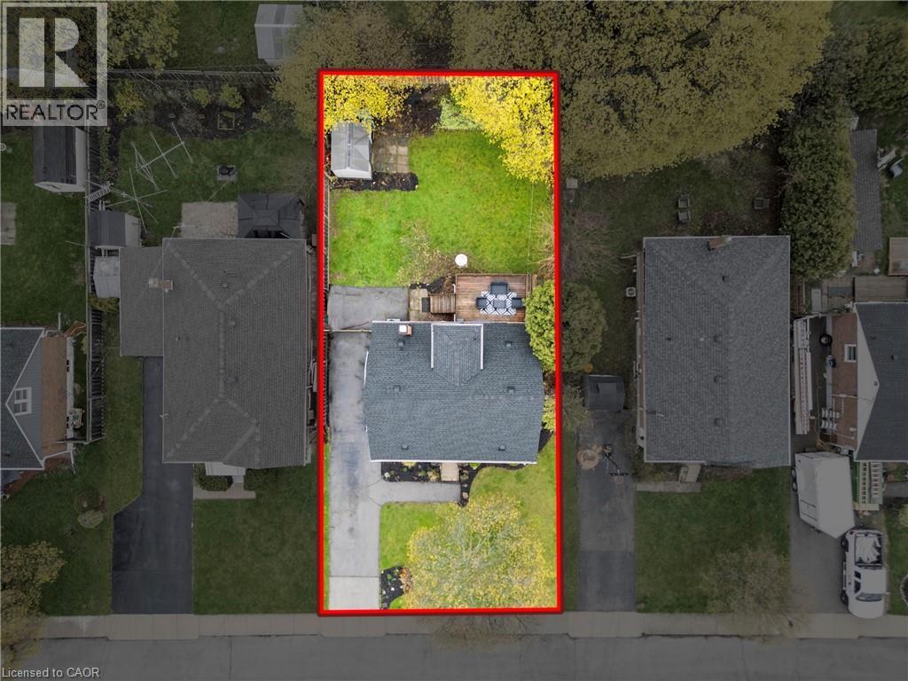 11 FERRARA Street, Hamilton, Ontario, L8T4C1 — Photo 46
