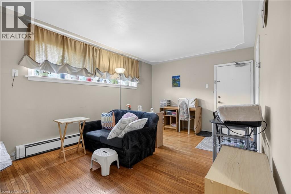 72 HOFFMAN Street, Kitchener, Ontario, N2M3M9 — Photo 10