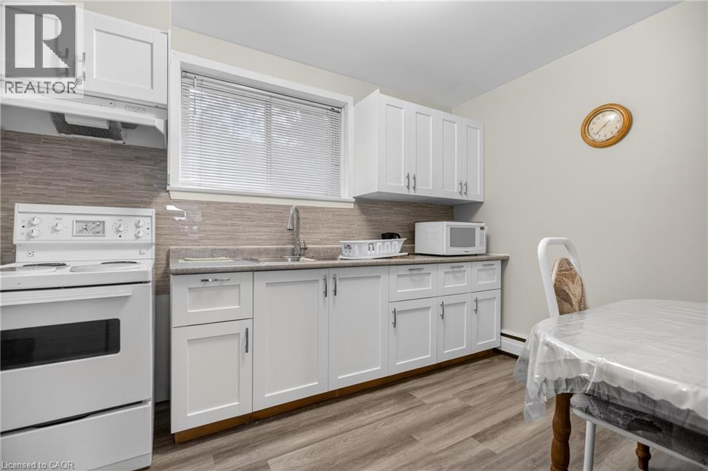 72 HOFFMAN Street, Kitchener, Ontario, N2M3M9 — Photo 12