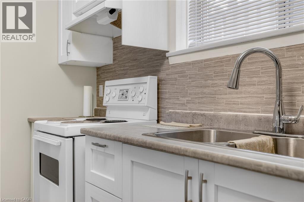 72 HOFFMAN Street, Kitchener, Ontario, N2M3M9 — Photo 14