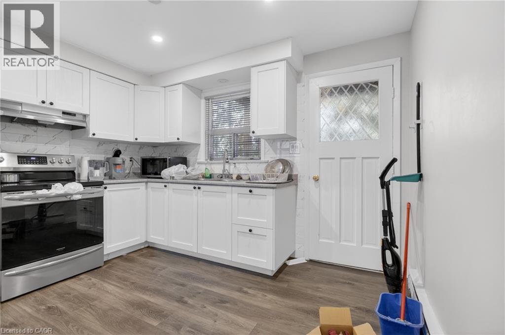 72 HOFFMAN Street, Kitchener, Ontario, N2M3M9 — Photo 31