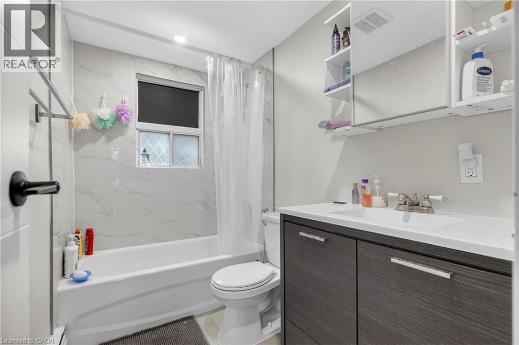 72 HOFFMAN Street, Kitchener, Ontario, N2M3M9 — Photo 33