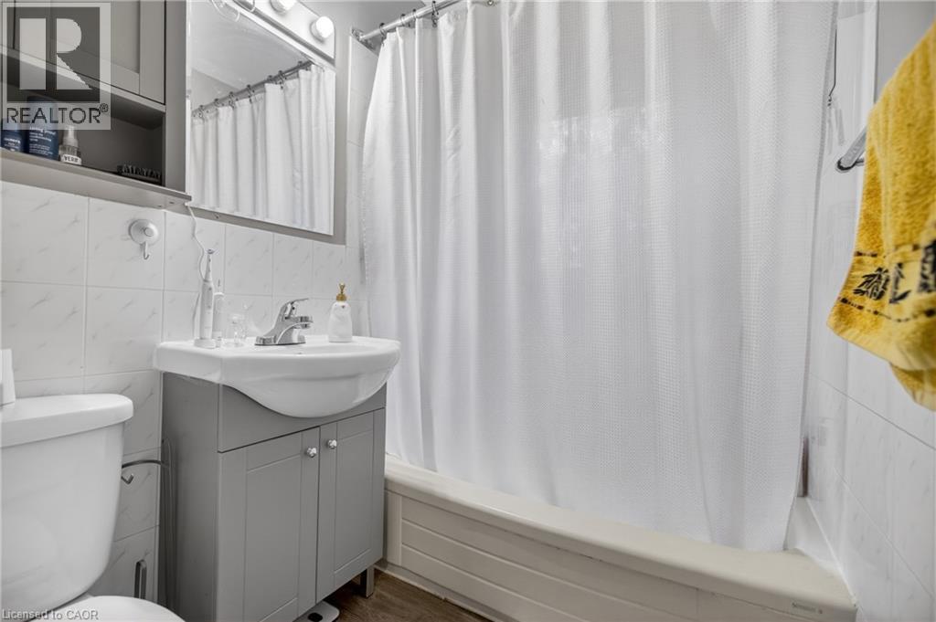 72 HOFFMAN Street, Kitchener, Ontario, N2M3M9 — Photo 46