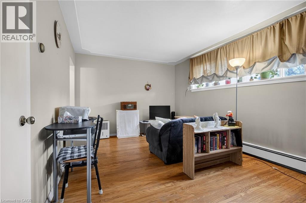 72 HOFFMAN Street, Kitchener, Ontario, N2M3M9 — Photo 7