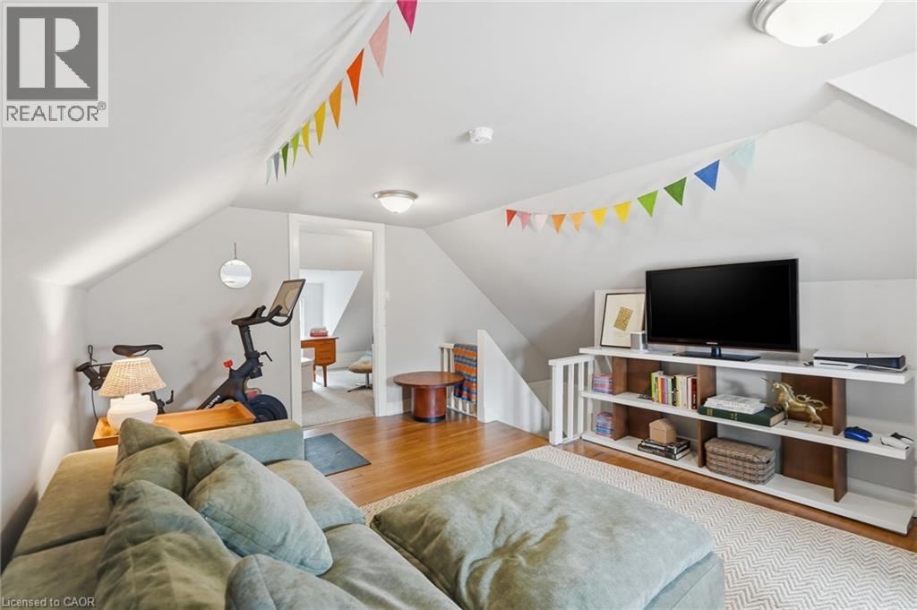 37 CONNAUGHT Avenue S, Hamilton, Ontario, L8M3C3 — Photo 31