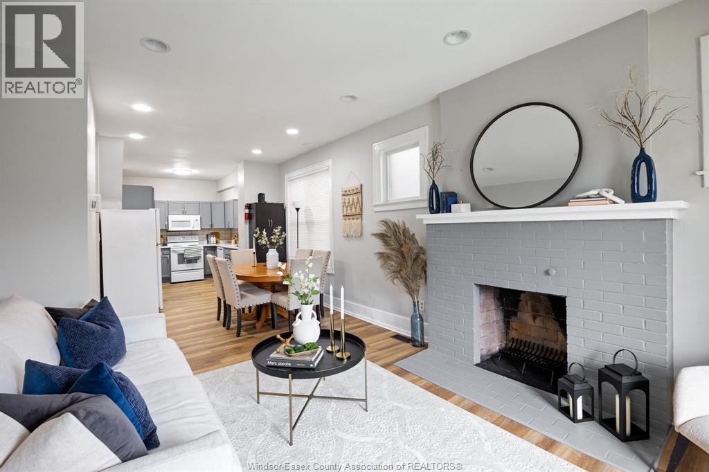 520 RANKIN, Windsor, Ontario, N9B2R7 — Photo 3