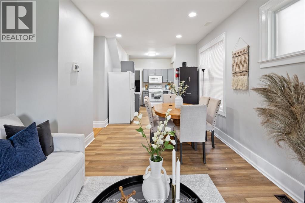 520 RANKIN, Windsor, Ontario, N9B2R7 — Photo 5