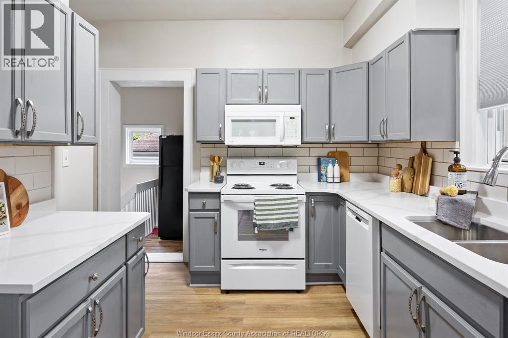 520 RANKIN, Windsor, Ontario, N9B2R7 — Photo 7