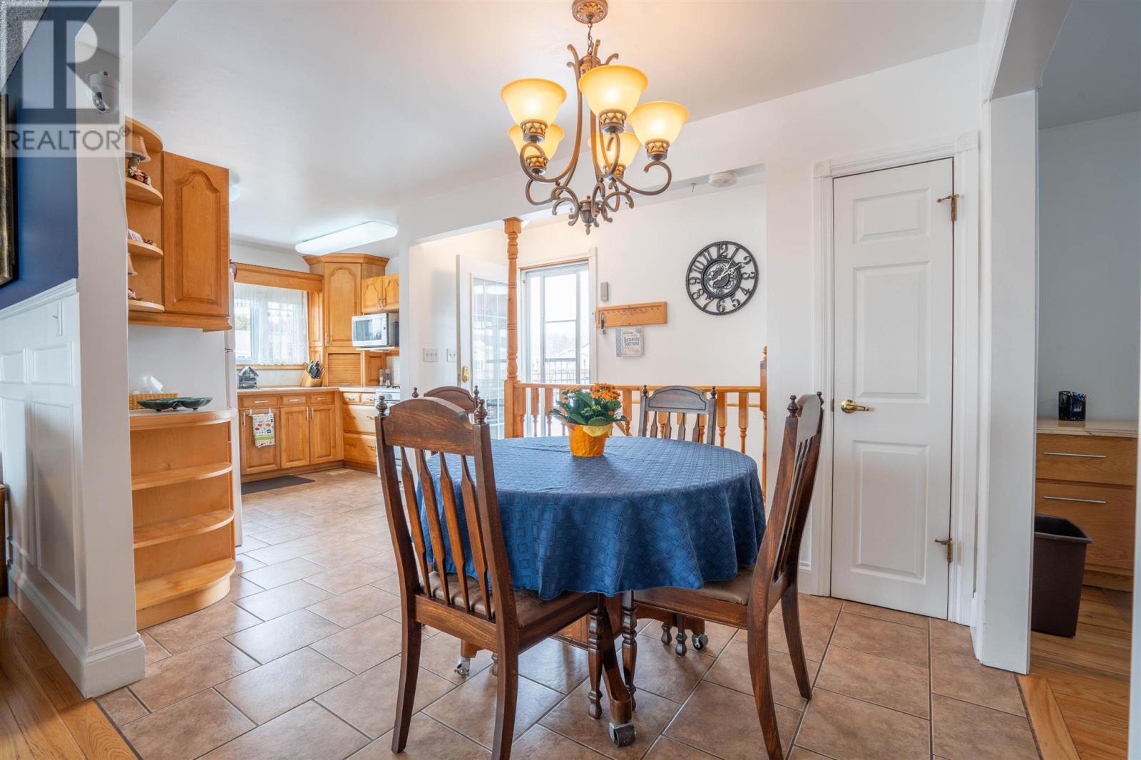 8 Winfield DR, Sault Ste. Marie, Ontario, P6C2M9 — Photo 9