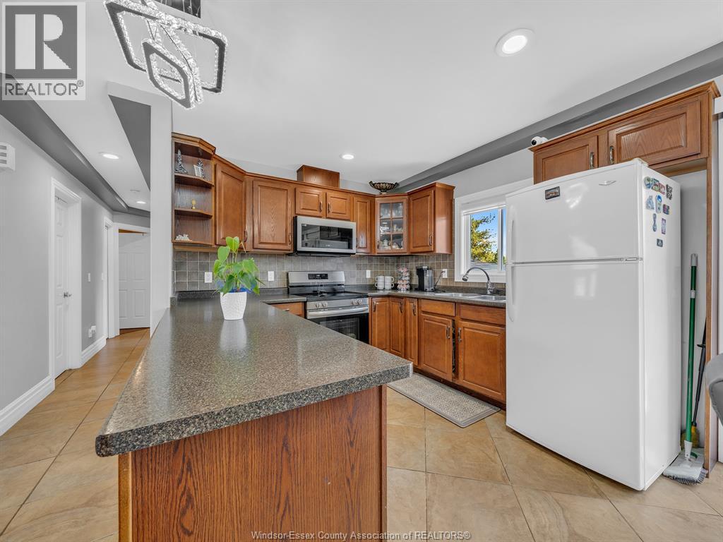 2848 SOUTHRIDGE, Windsor, Ontario, N8W5N2 — Photo 19
