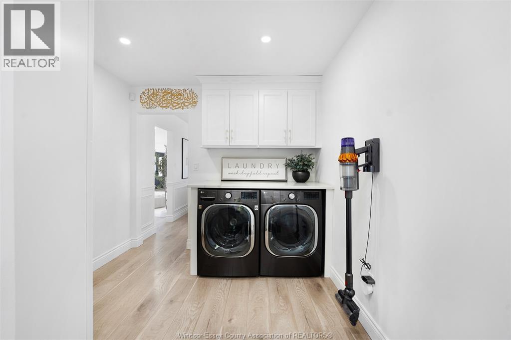 2466 CURRY AVENUE, Windsor, Ontario, N9E2S5 — Photo 33