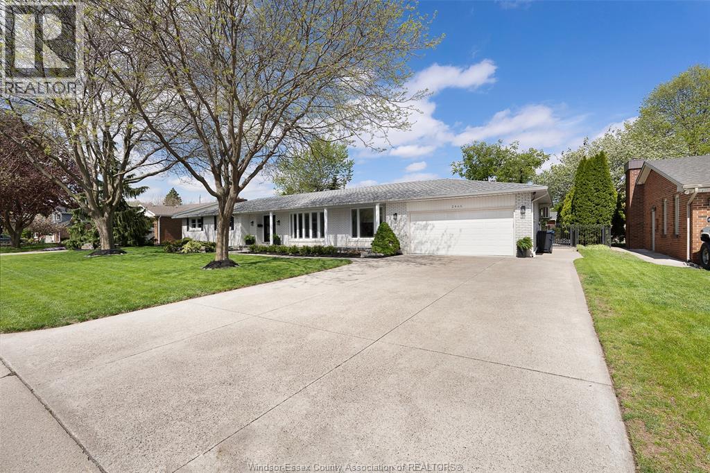 2466 CURRY AVENUE, Windsor, Ontario, N9E2S5 — Photo 6
