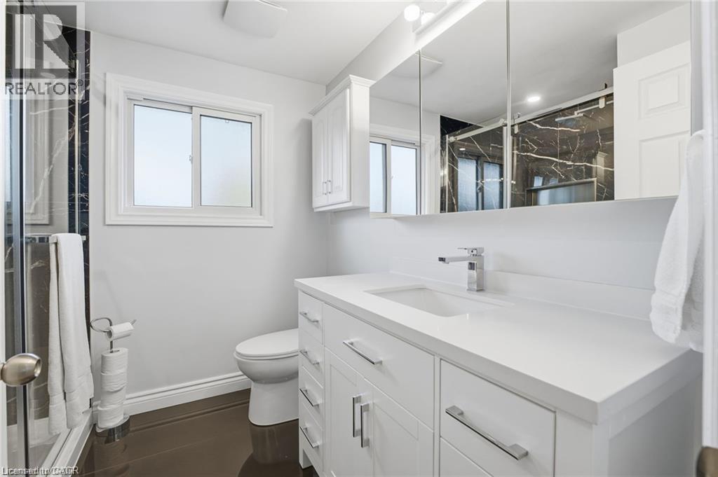 668 TOMAHAWK Crescent, Ancaster, Ontario, L9G3R2 — Photo 26