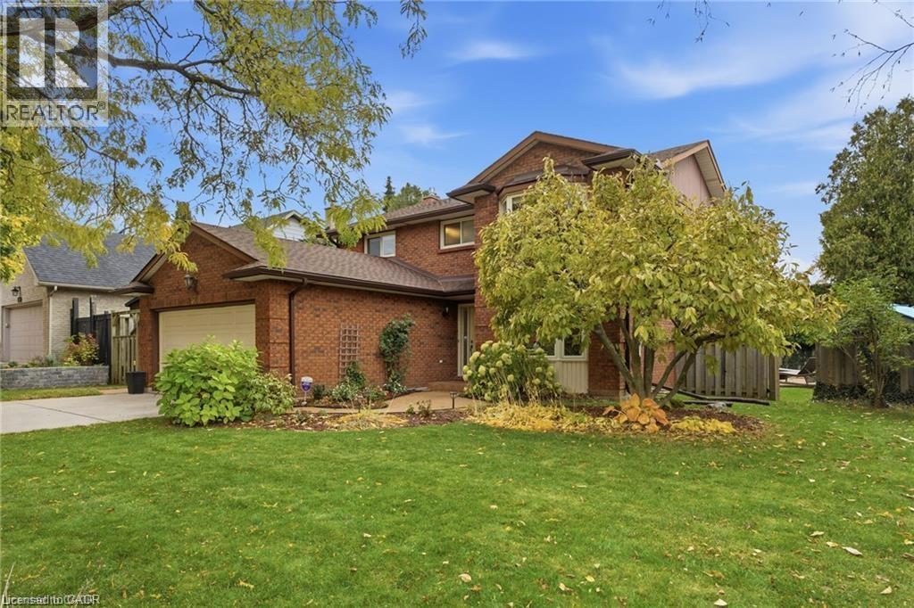 668 TOMAHAWK Crescent, Ancaster, Ontario, L9G3R2 — Photo 5