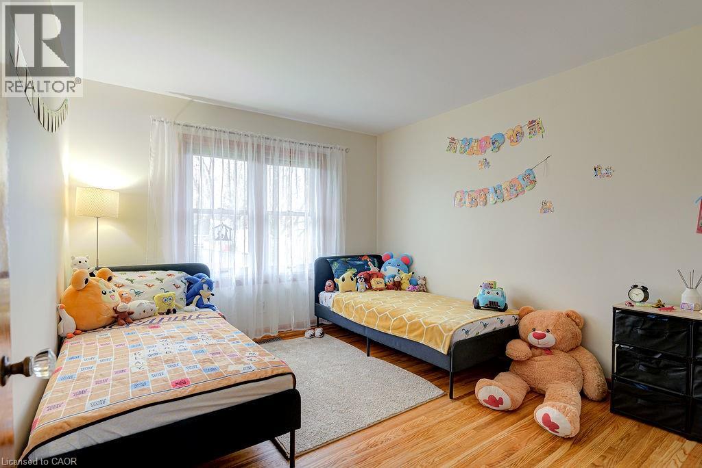 10 ELMWOOD Avenue, Kitchener, Ontario, N2H6G4 — Photo 17