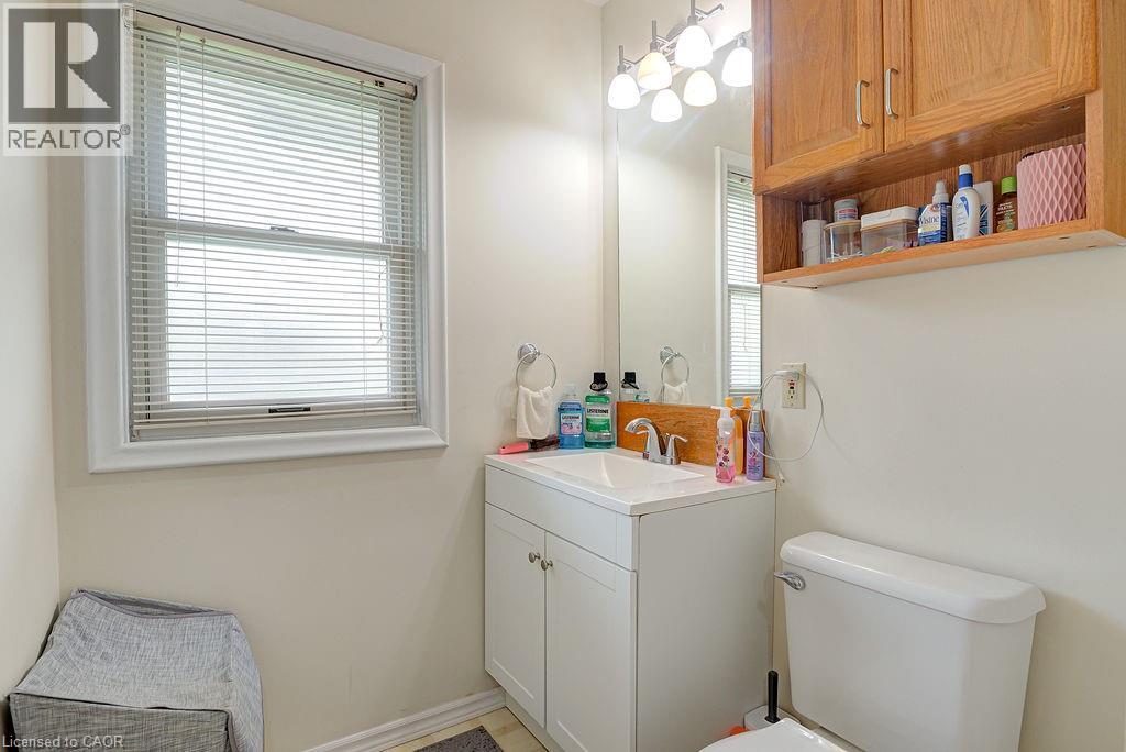 10 ELMWOOD Avenue, Kitchener, Ontario, N2H6G4 — Photo 22