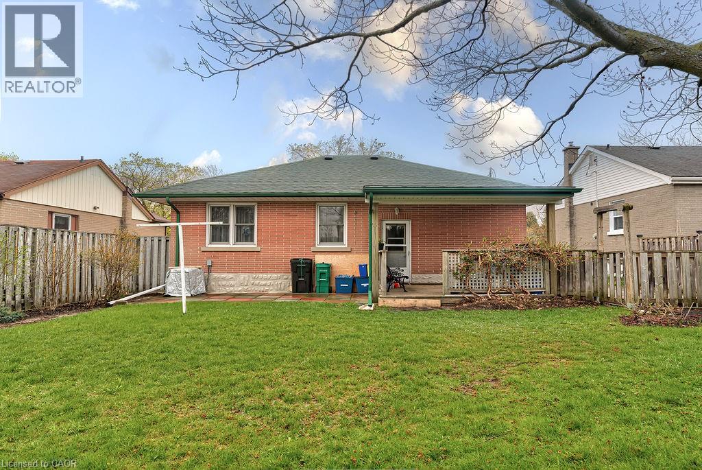 10 ELMWOOD Avenue, Kitchener, Ontario, N2H6G4 — Photo 33