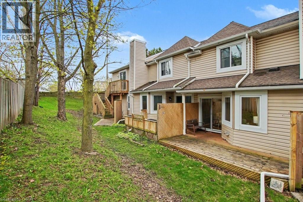 205 HIGHLAND Crescent Unit# 41, Kitchener, Ontario, N2M5L7 — Photo 26