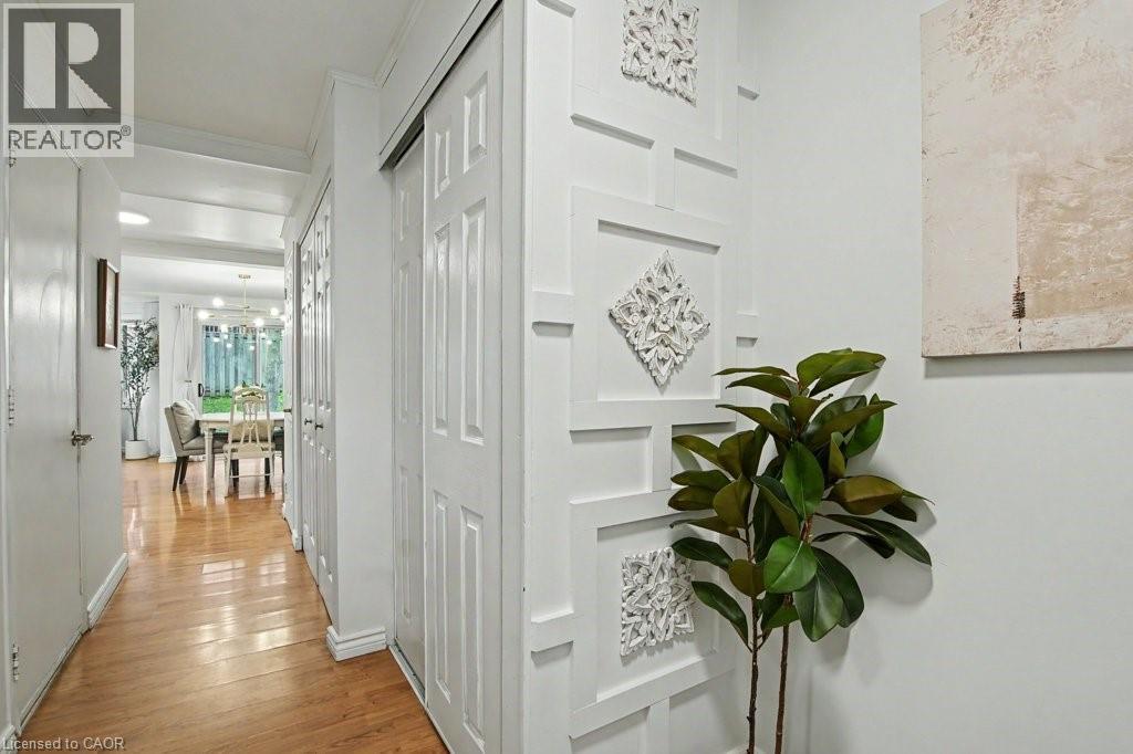 205 HIGHLAND Crescent Unit# 41, Kitchener, Ontario, N2M5L7 — Photo 4